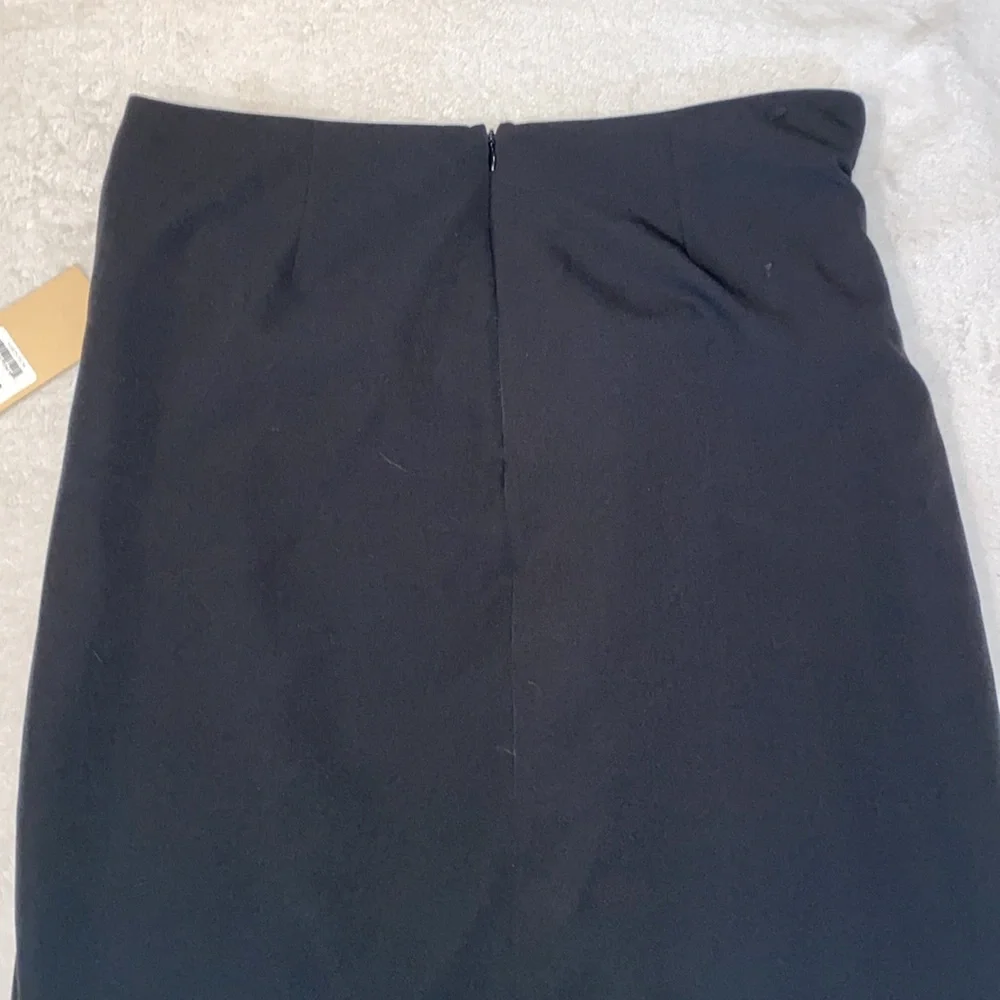 NWT Twist Front knee length asymmetrical  black pencil skirt Sz L - Picture 8 of 11